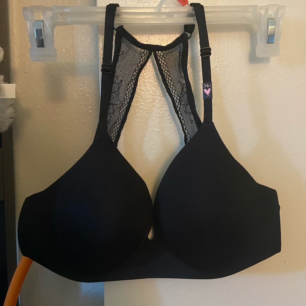 MUST BUNDLE VS Wireless Halter Bra 34C